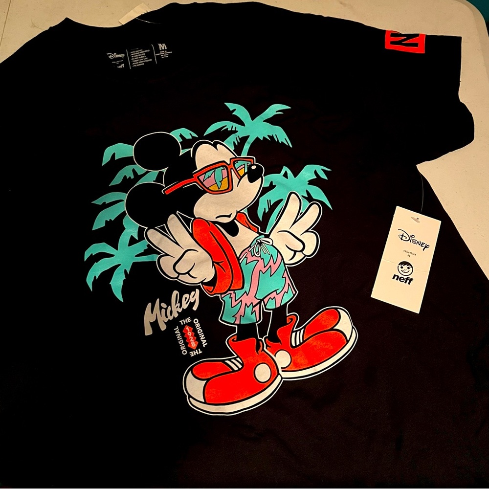 NEFF Disney Mickey Graphic Tee NWT